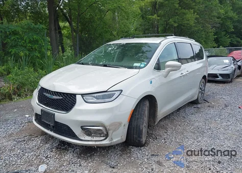 2021 Chrysler Pacifica Hybrid Touring L из США, поврежденный, VIN 2C4RC1L73MR581048